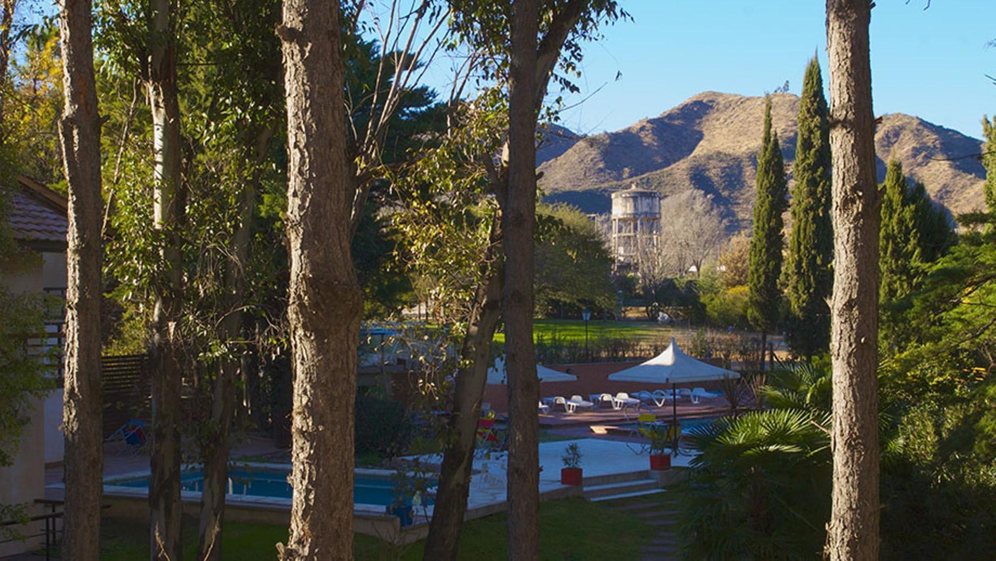Hotel Blumig Villa General Belgrano Dış mekan fotoğraf
