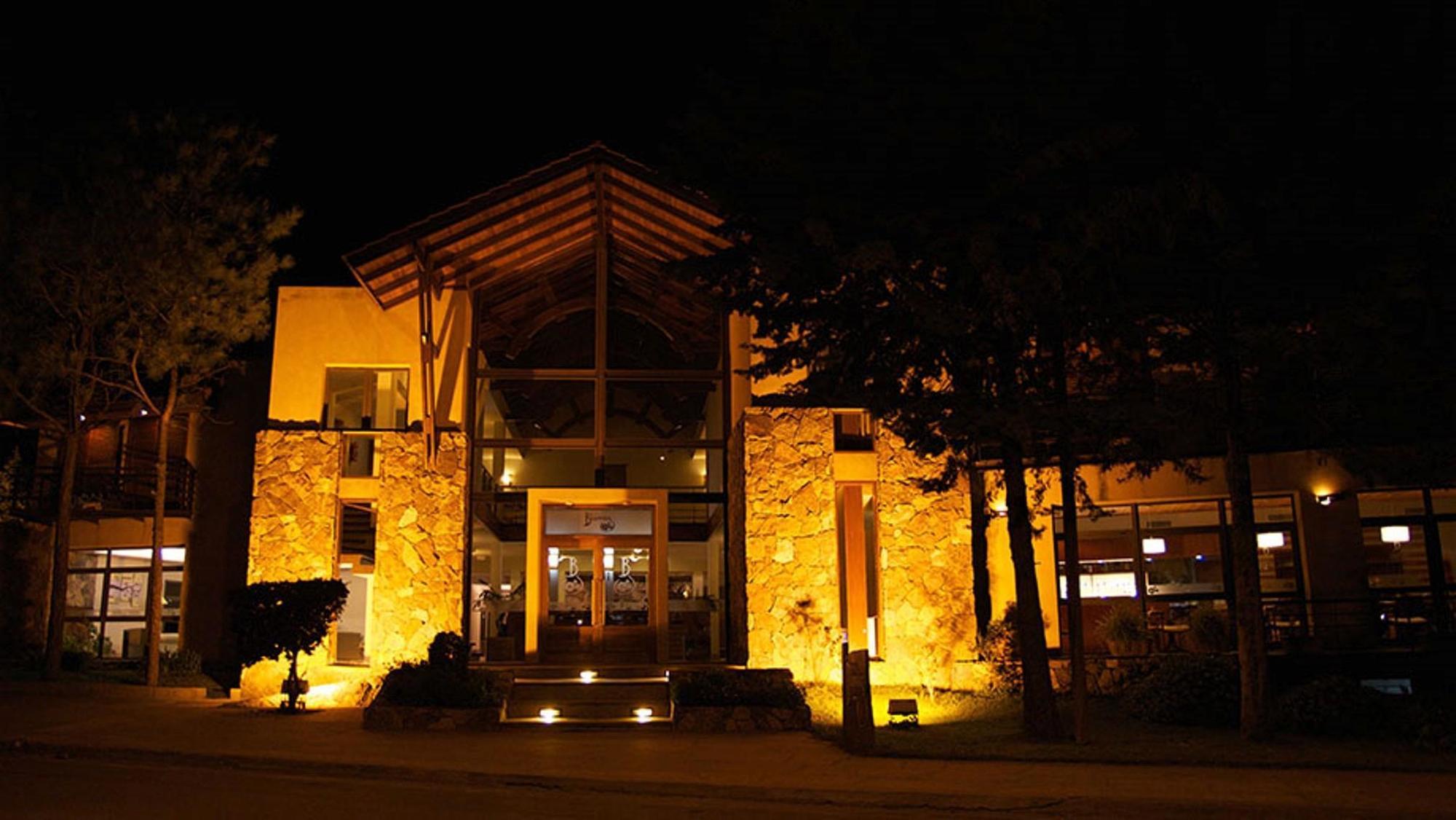 Hotel Blumig Villa General Belgrano Dış mekan fotoğraf