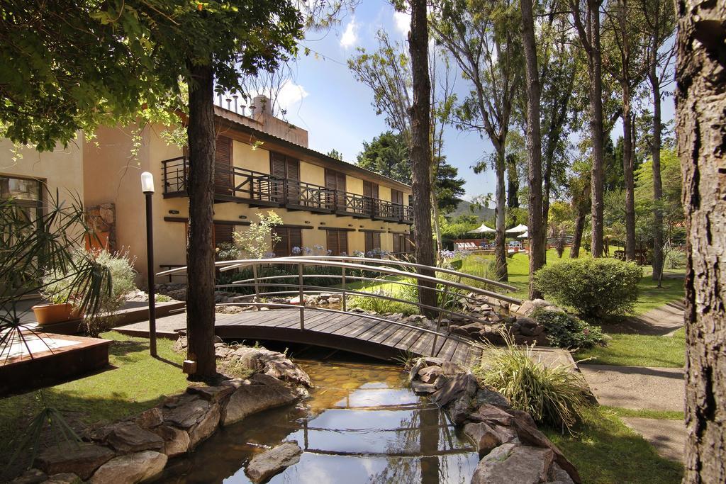 Hotel Blumig Villa General Belgrano Dış mekan fotoğraf