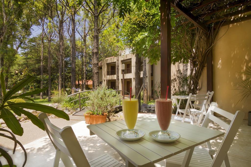 Hotel Blumig Villa General Belgrano Dış mekan fotoğraf